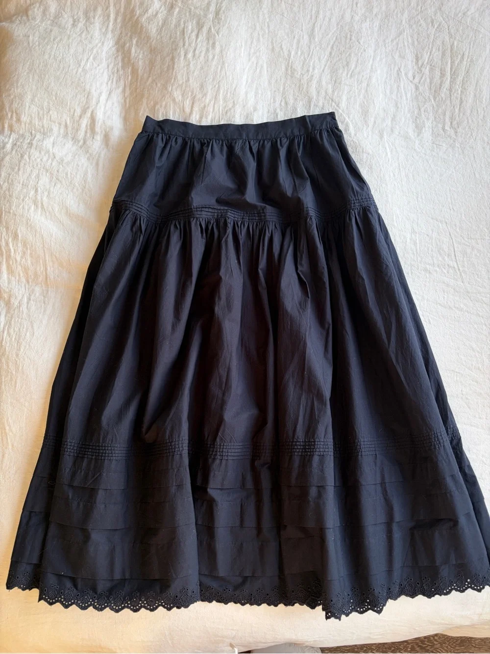 Doen Sebastiane Cotton Poplin Eyelet Trim A Line Midi Skirt Night Sky Navy Blue